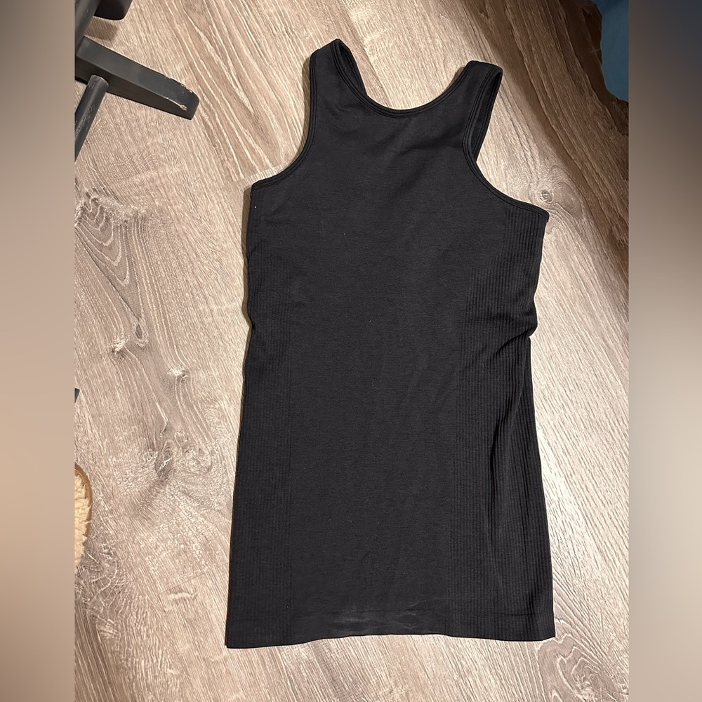 Lululemon Black Tank with built in bra
